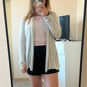 Lightweight cardigan